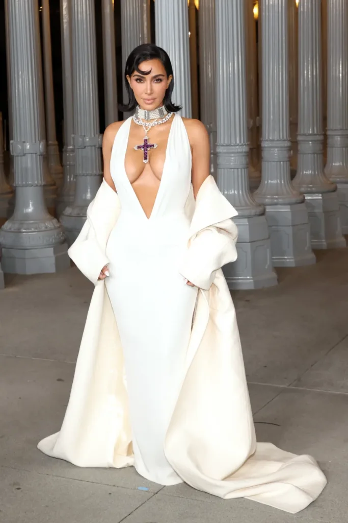 Kim Kardashian, Prenses Diana’nın İkonik Kolyesi ile LACMA Gala’da