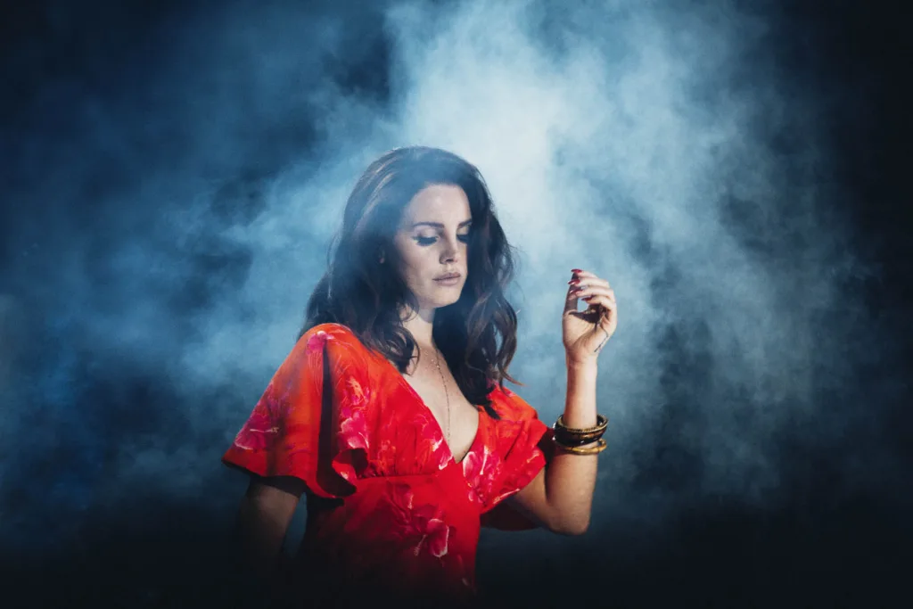 Yeni Albüm Detaylarıyla Lana Del Rey: Güney Gotik Esintiler