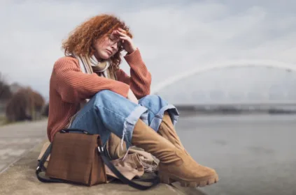 Aşırı Düşünme (Overthinking) Nedir? Zihninizin Frenine Nasıl Basarsınız?
