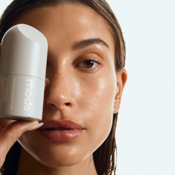 Elf Beauty, Rhode'u 1 Milyar Dolara Satın Aldı: Güzellik Endüstrisinde Tarihi Ortaklık