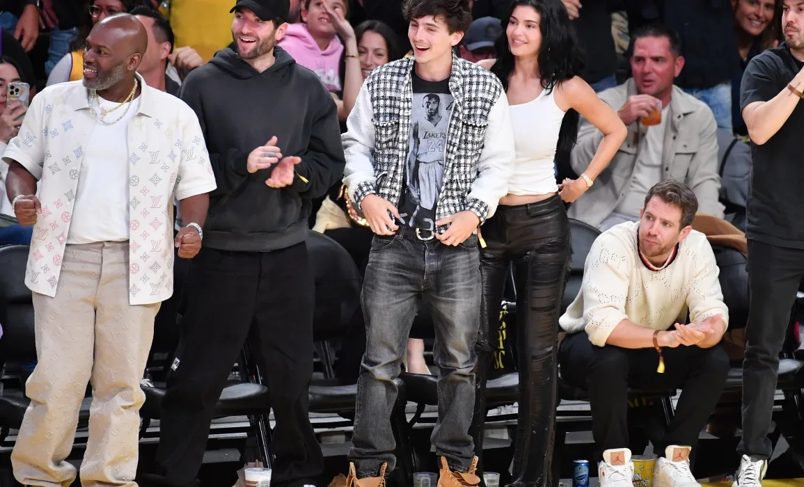 Kylie Jenner ve Timothée Chalamet: Şıklıklarıyla Göz Kamaştırıyor