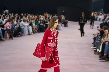 Chanel, Nevold ile Moda Endüstrisinde Sürdürülebilirliğe Yeni Bir Soluk Getiriyor